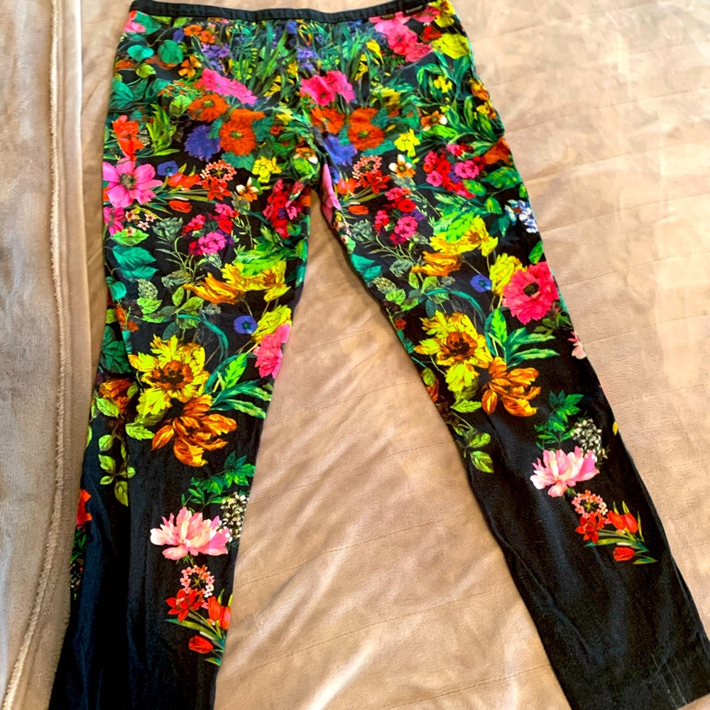 Women’s Moncler Straight Leg Floral Ankle Pants.